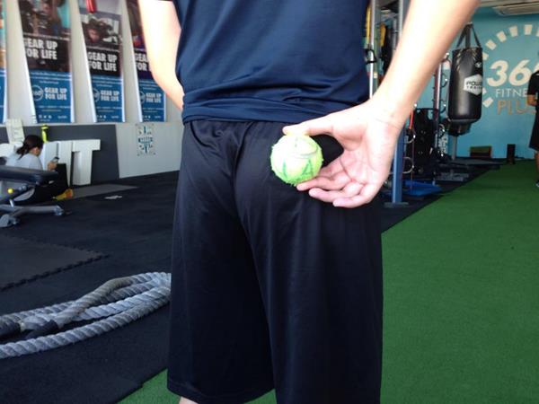 ms_training_15_Piriformis Release Ball Placement