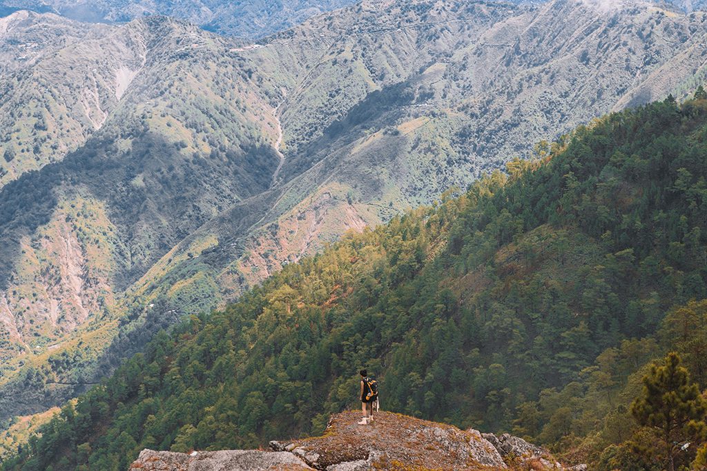 Cliff hanger shot taken by Artu Nepomuceno in Benguet