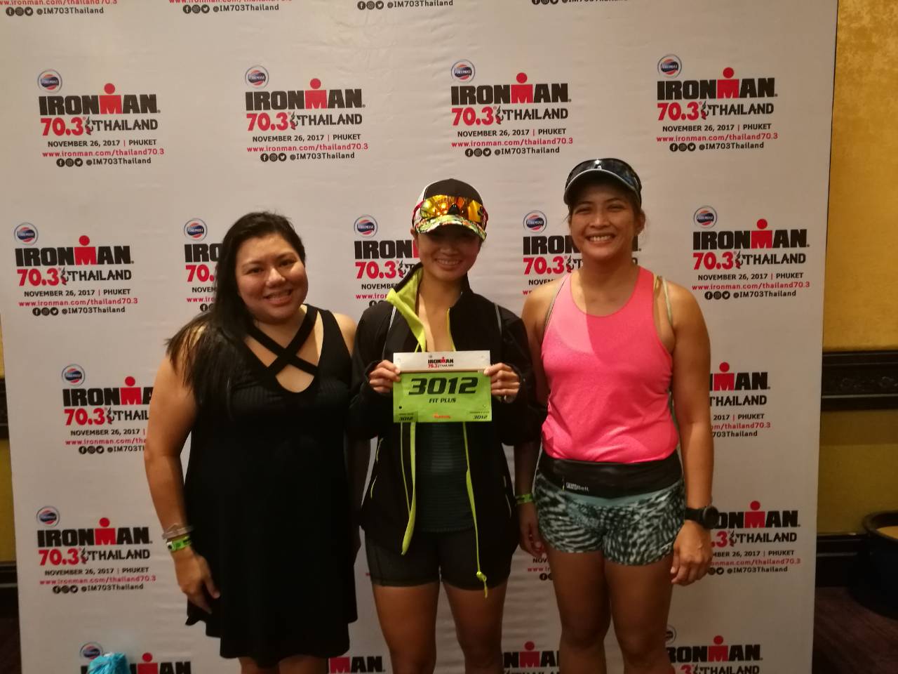 Female triathletes Joanne Raquel, Kaye Lopez, and Glenda Evangelista
