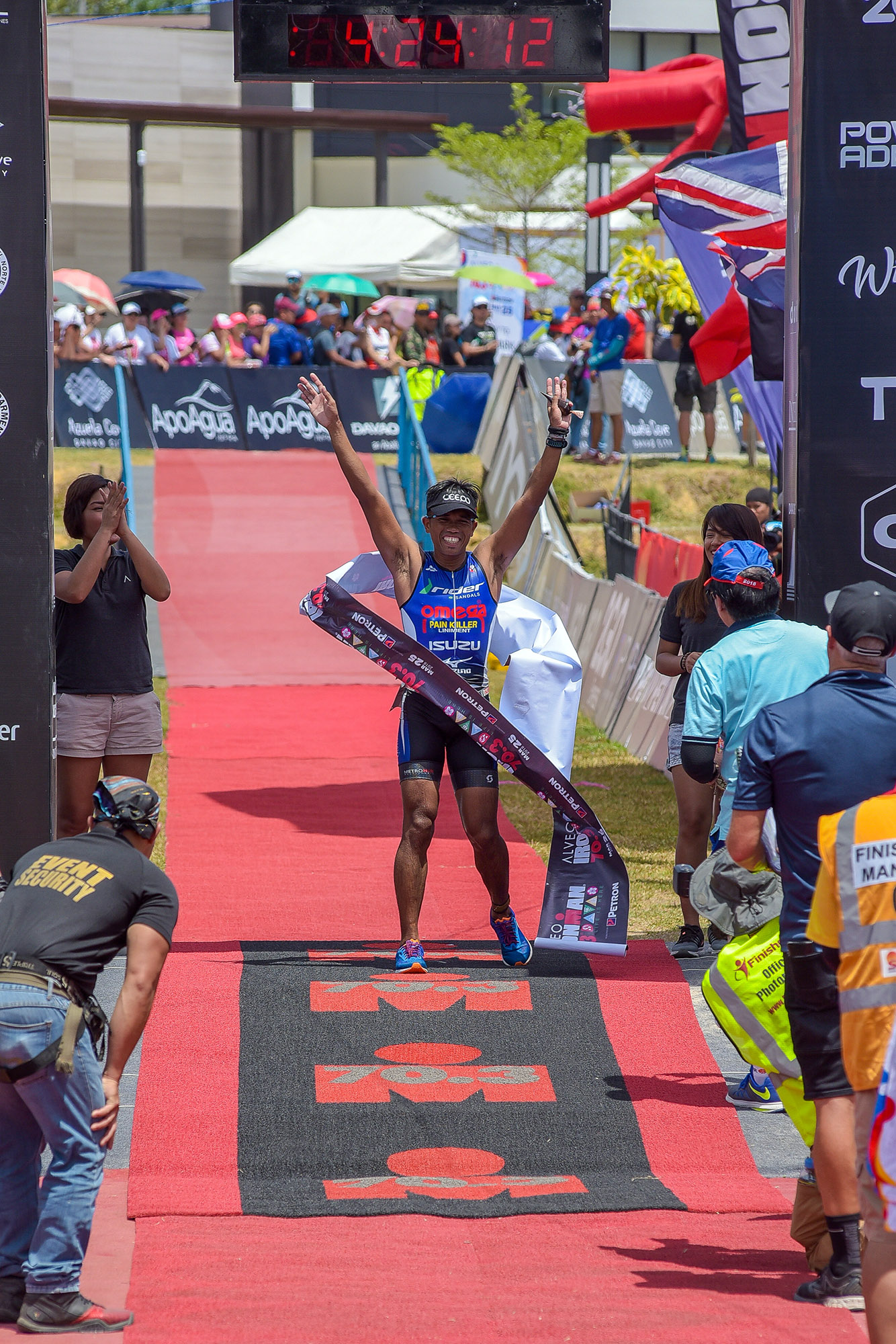 Jorry Ycong becomes the first Filipino to finish the inaugural Alveo Ironman 70.3 Davao