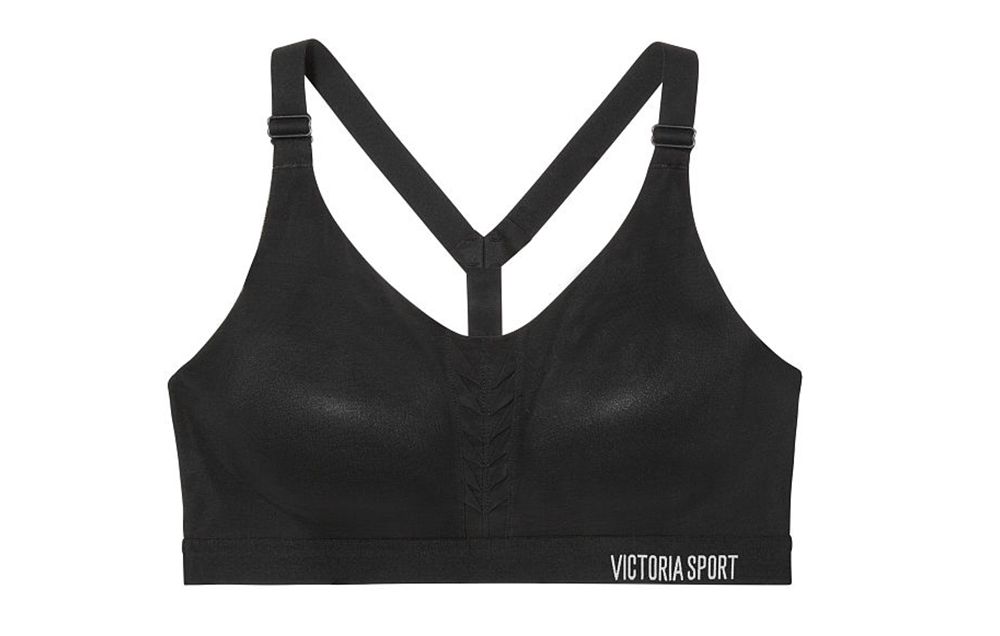 7 gift ideas for moms who run: 3. Victoria’s Secret lightweight sports bra (P1,788)