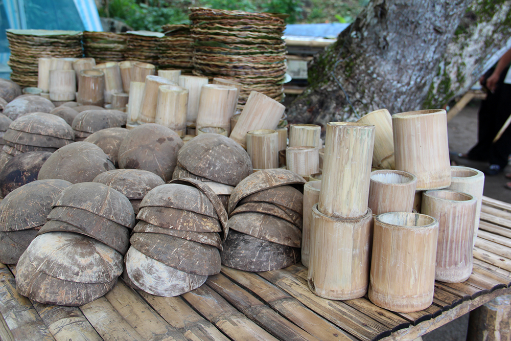 Encouraging organizers to recommend bamboo or reusable utensils is another way of helping reduce plastic waste