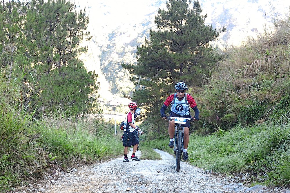 The cycling jerseys from the Cordillera Conservation Trust are some of the best designed race kits 