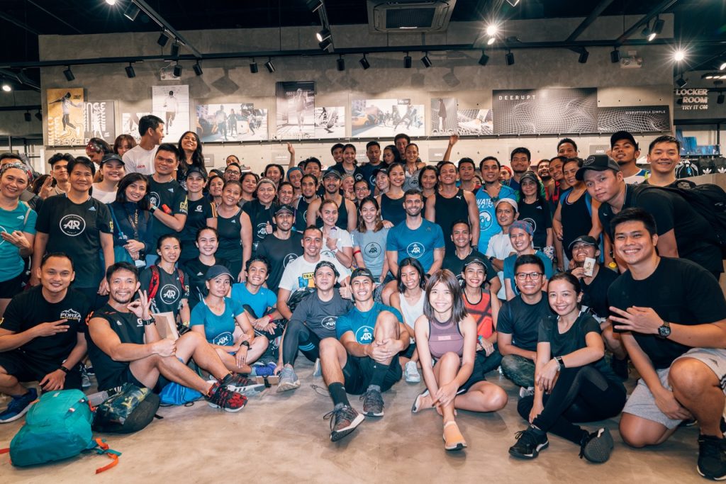 All the participants at the Adidas PureBoost Go City Chase Challenge