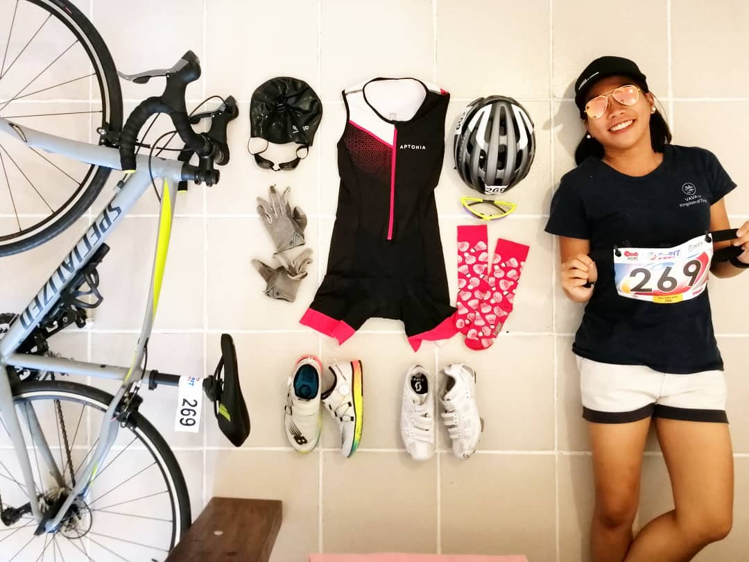 Mabel Demavivas shows you how to do the obligatory pre-race flat lay. Not included: official race lipstick and hair comb used during T1 