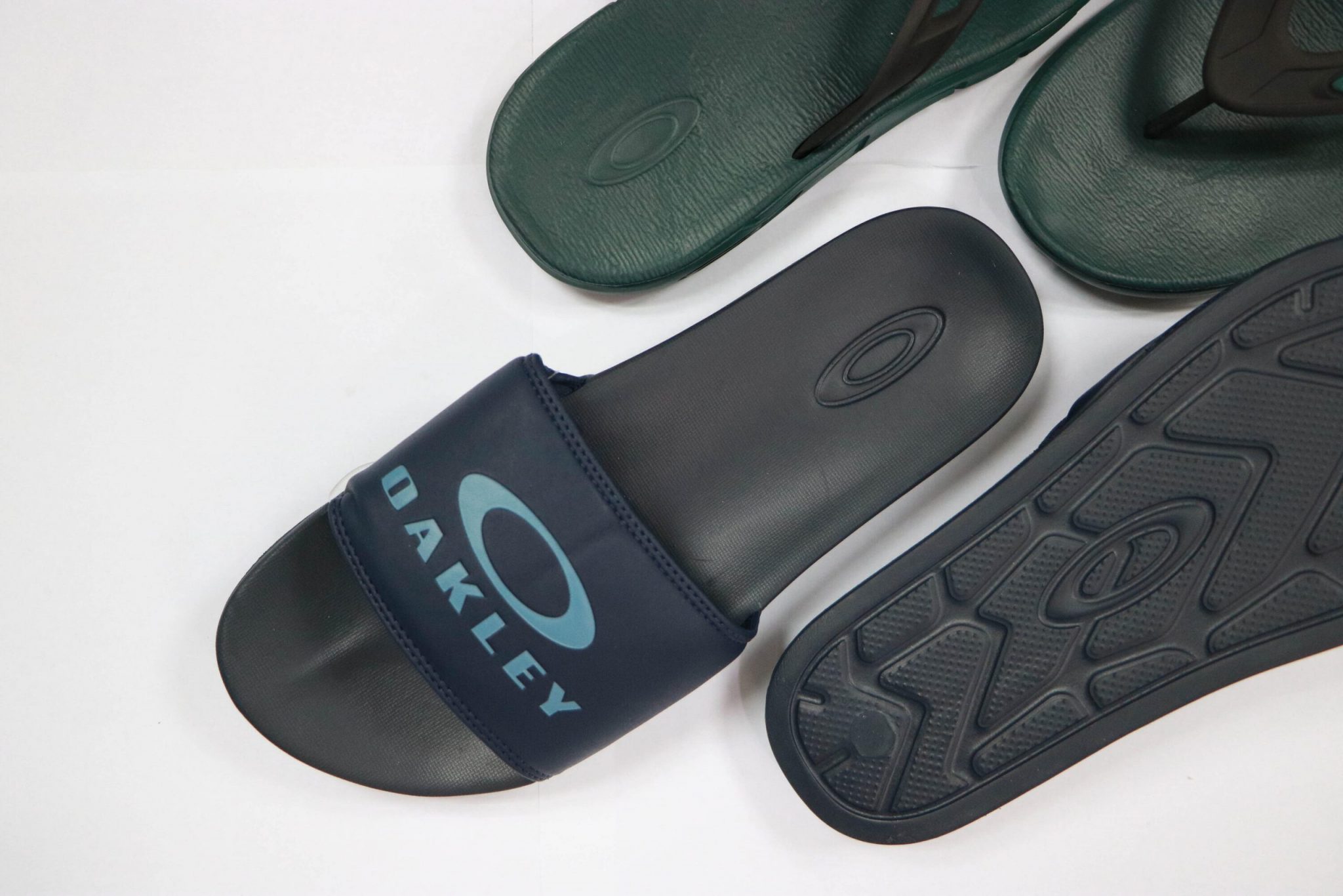 The Oakley Ellipse slides, P1,995, offers superb comfort for all-day use
