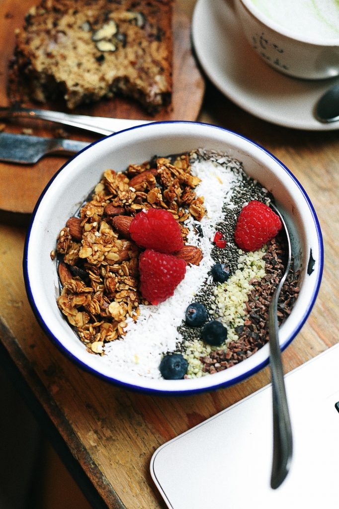 You don't need us to tell you that smoothie bowls are rich in fiber that aids in digestion and bowel movement