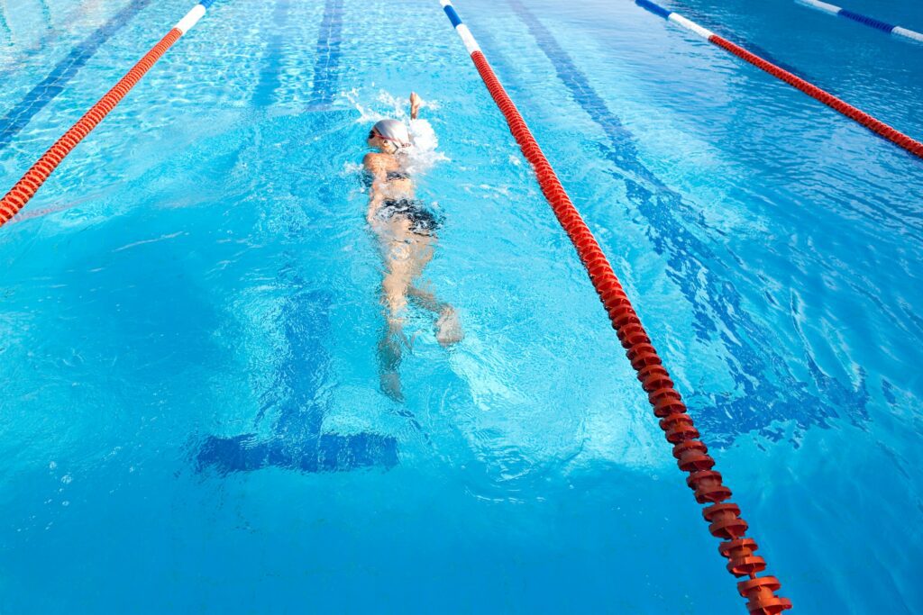 In swim training, structure, rest times, and target intensities are crucial